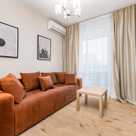 Wiktoryn 6 By Homeprime Warsaw Ngoại thất bức ảnh