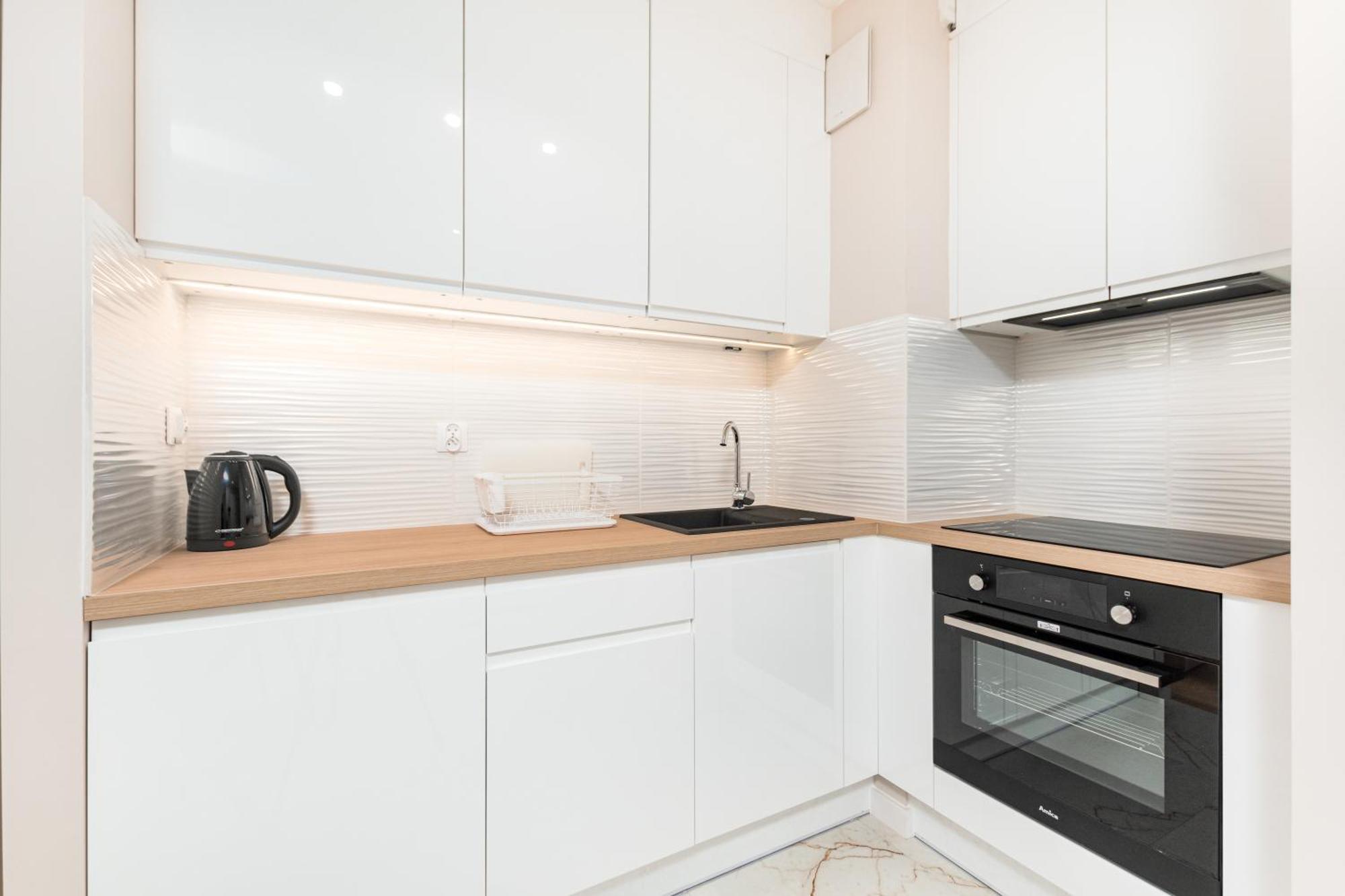 Wiktoryn 6 By Homeprime Warsaw Ngoại thất bức ảnh